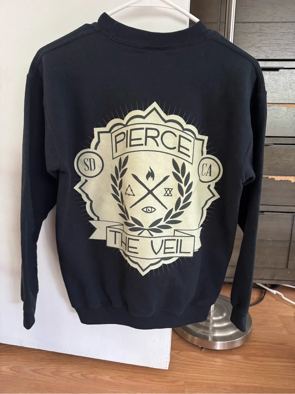 Pierce the veil crewneck